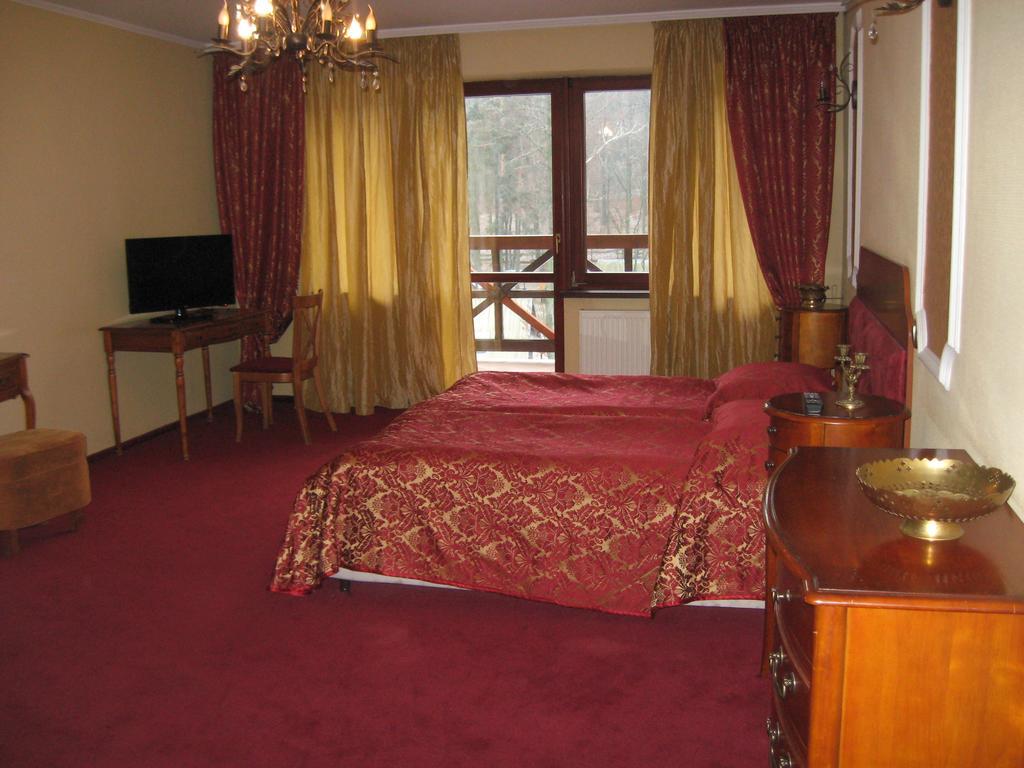 Osrodek Morsko Plus Hotel Exterior foto