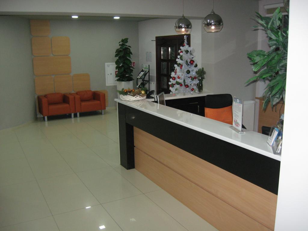 Osrodek Morsko Plus Hotel Exterior foto