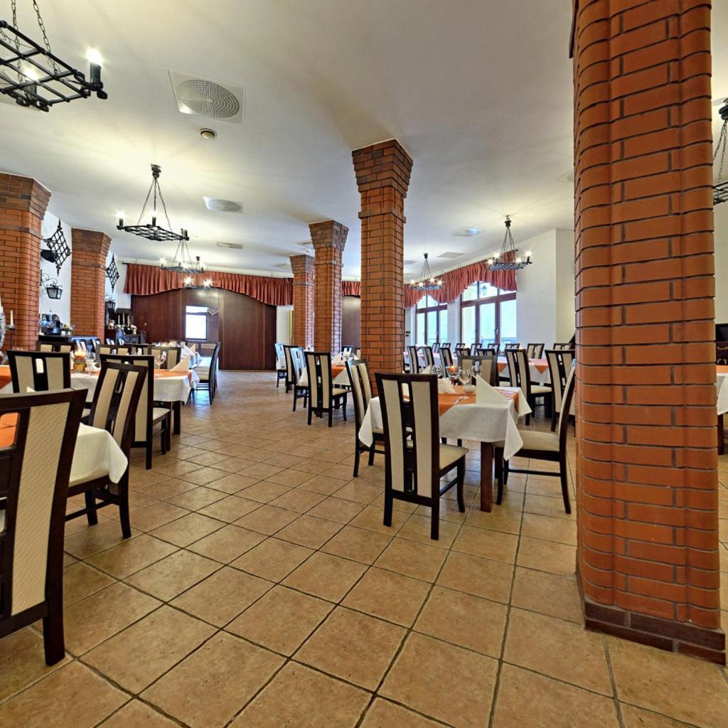 Osrodek Morsko Plus Hotel Exterior foto